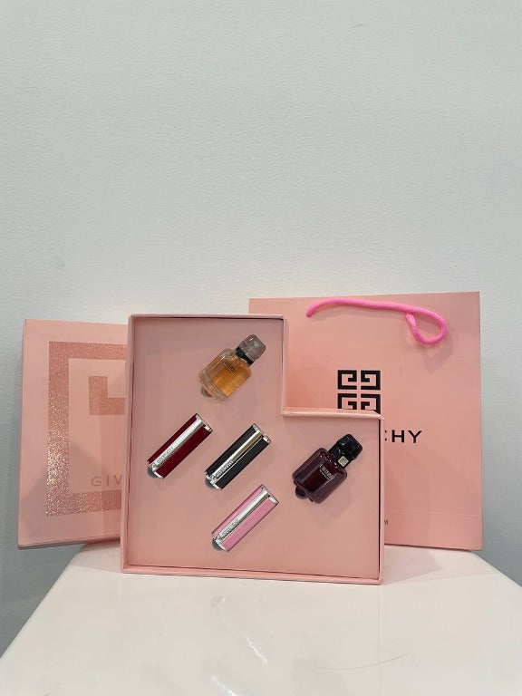 GIVENCHY set two mini perfumes and three libstick